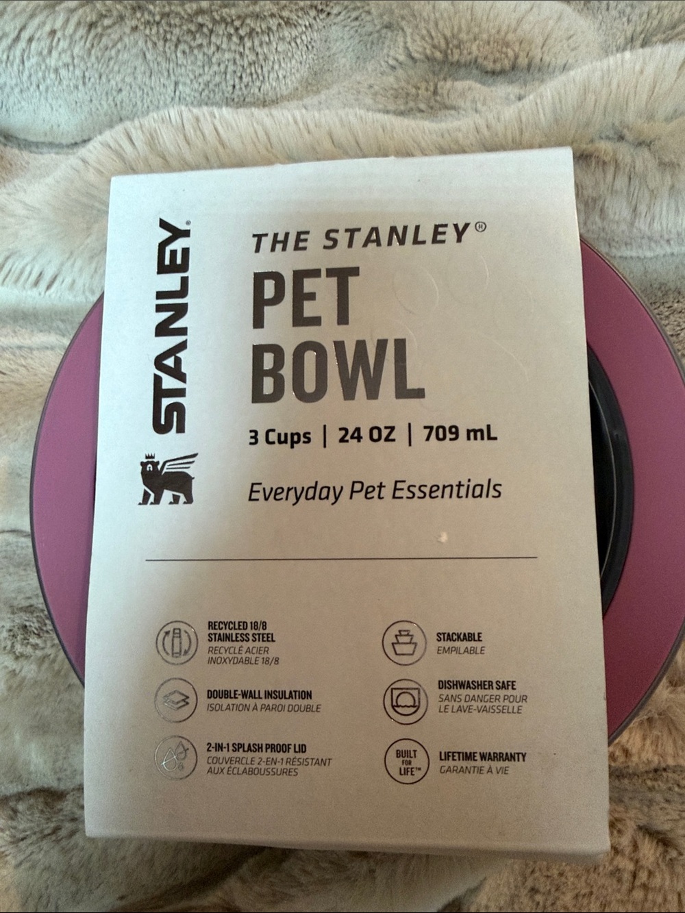 Stanley Pet Bowl in Pink with Splash-Proof Lid